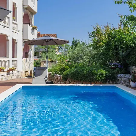 Romantika - Roj108 By Interhome Daire *