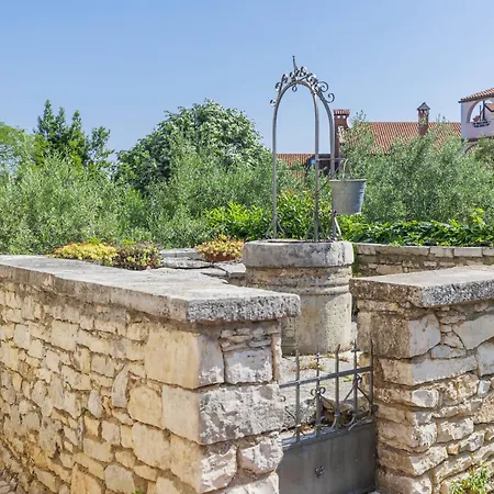 Romantika - Roj108 By Interhome Daire